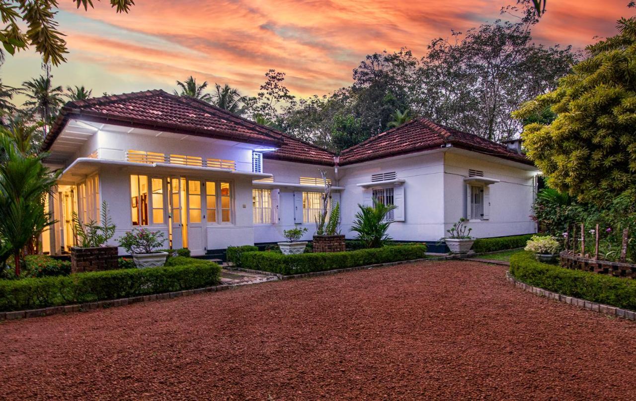 Village Headman'S Five Bedrooms Entire Bungalow 因都鲁瓦 外观 照片