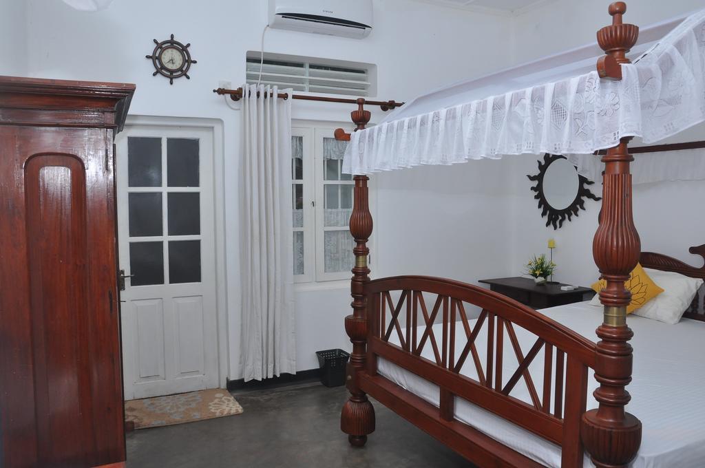 Village Headman'S Five Bedrooms Entire Bungalow 因都鲁瓦 外观 照片